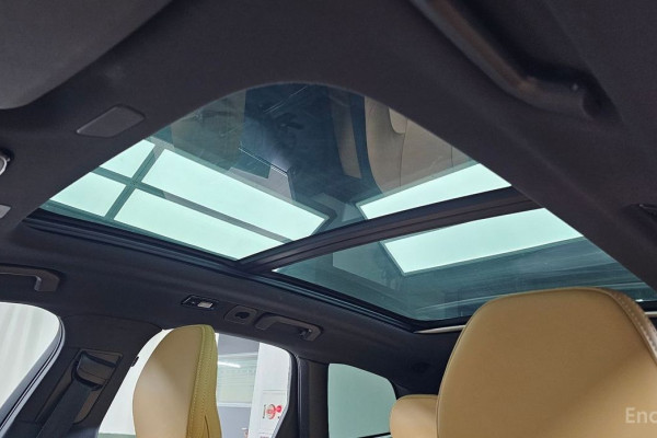 2022 Volvo XC60 с пробегом 29 655 км