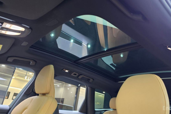 2021 Volvo XC60 с пробегом 38 430 км