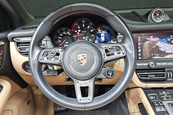 2021 Porsche Macan с пробегом 84 592 км