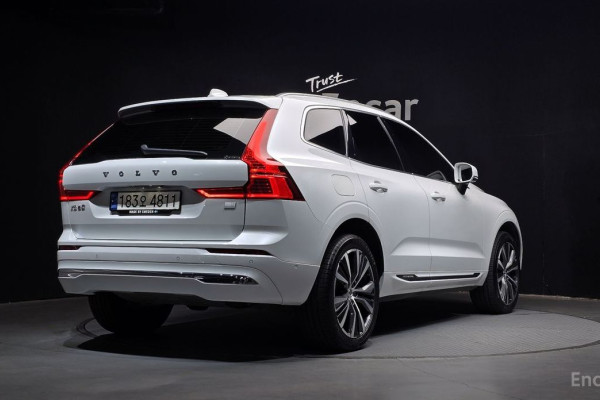 2022 Volvo XC60 с пробегом 51 584 км