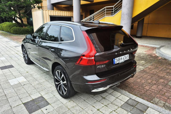 2023 Volvo XC60 с пробегом 38 700 км