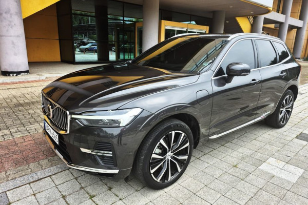 2023 Volvo XC60 с пробегом 38 700 км