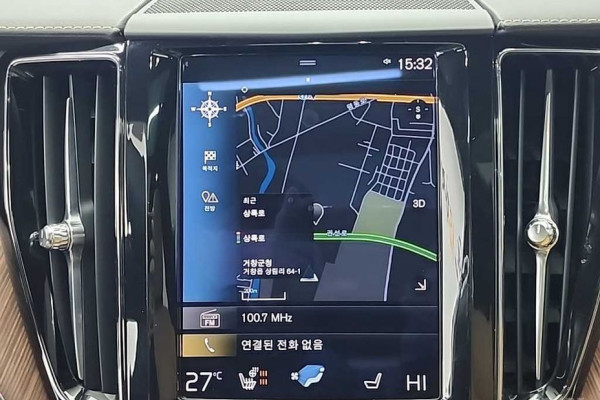 2021 Volvo XC60 с пробегом 88 121 км