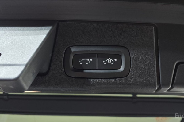 2022 Volvo XC60 с пробегом 66 594 км