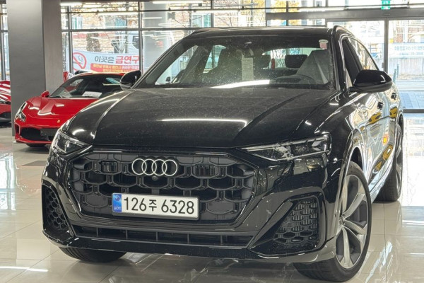 2026 Audi Q8 с пробегом 13 км