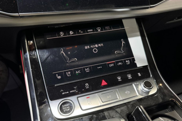 2026 Audi Q8 с пробегом 19 км