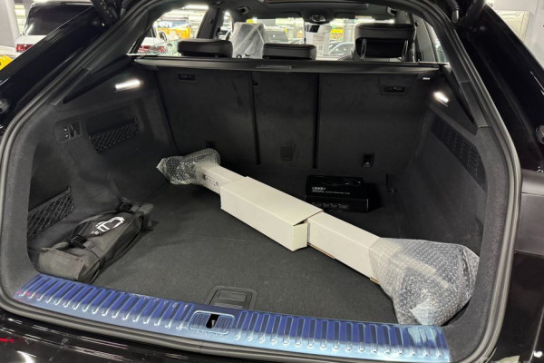 2026 Audi Q8 с пробегом 19 км