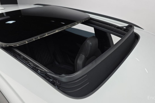 2023 Audi Q8 с пробегом 32 759 км