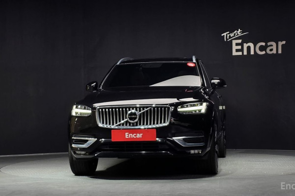 2022 Volvo XC90 с пробегом 138 607 км