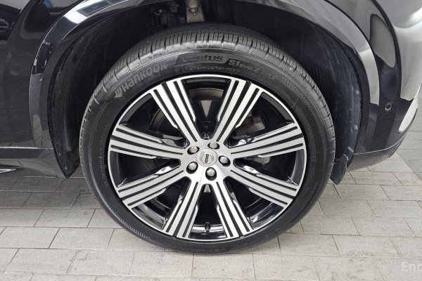 2022 Volvo XC90 с пробегом 138 607 км