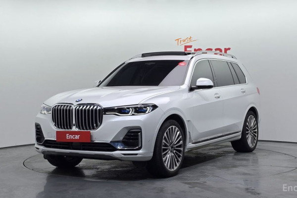 2022 BMW X7 с пробегом 19 526 км