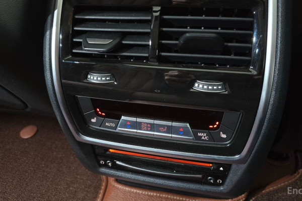 2022 BMW X7 с пробегом 19 526 км