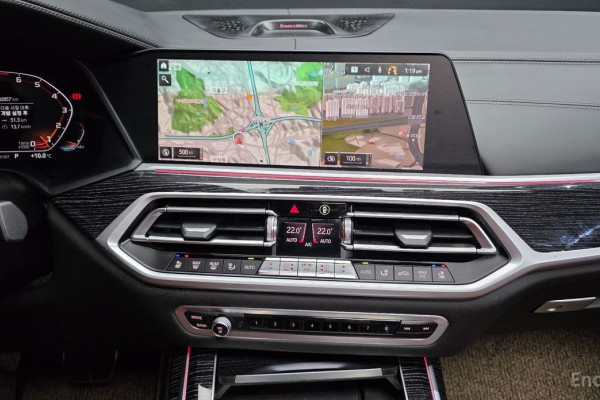 2022 BMW X7 с пробегом 92 857 км