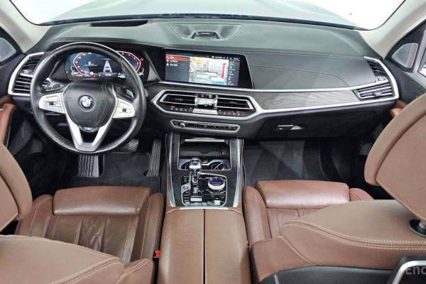 2022 BMW X7 с пробегом 126 114 км