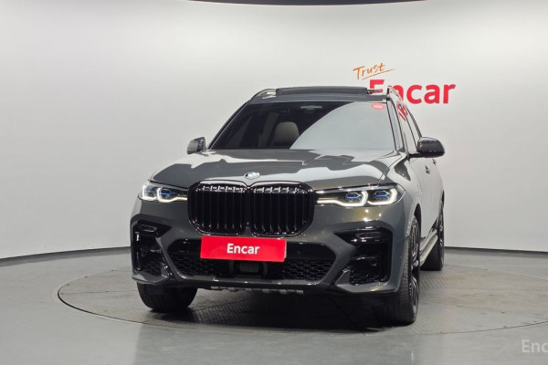 2022 BMW X7 с пробегом 41 496 км