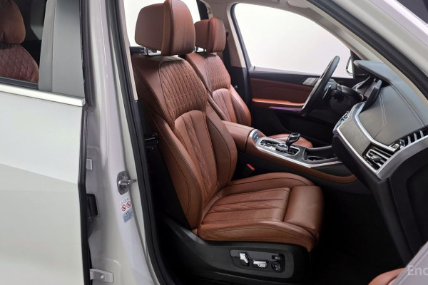 2022 BMW X7 с пробегом 62 681 км