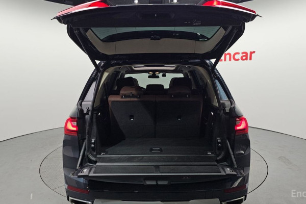 2022 BMW X7 с пробегом 126 114 км