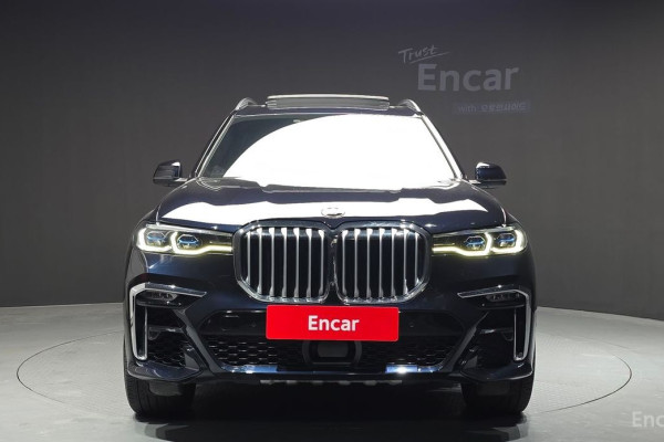 2022 BMW X7 с пробегом 73 973 км