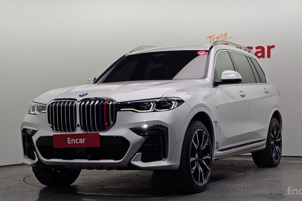 2022 BMW X7 с пробегом 67 088 км