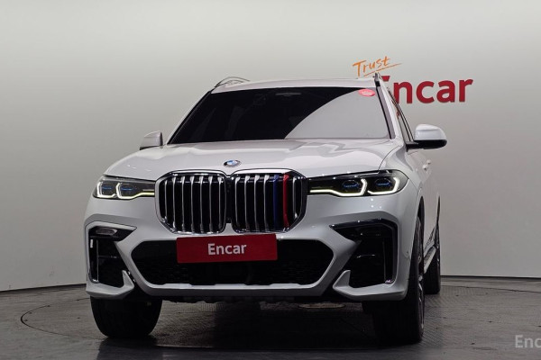 2022 BMW X7 с пробегом 67 088 км