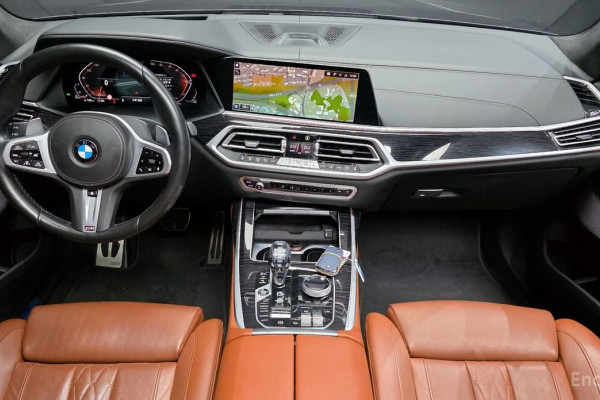 2022 BMW X7 с пробегом 73 973 км