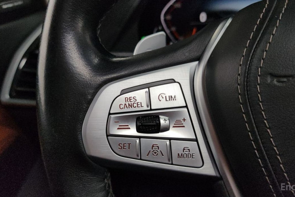 2022 BMW X7 с пробегом 181 355 км