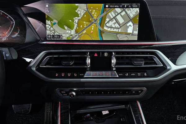 2022 BMW X7 с пробегом 67 088 км