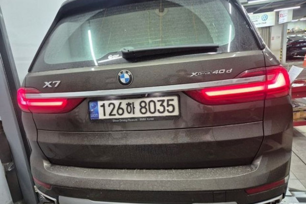 2022 BMW X7 с пробегом 68 220 км