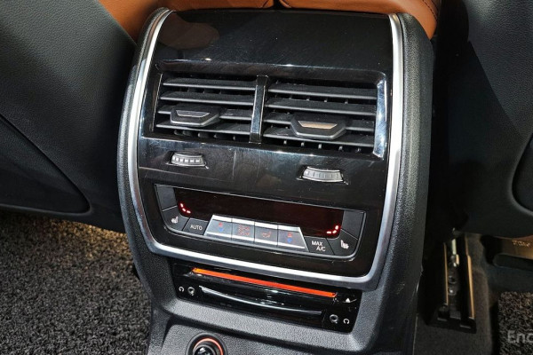 2022 BMW X7 с пробегом 67 088 км