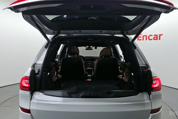 2022 BMW X7 с пробегом 67 088 км