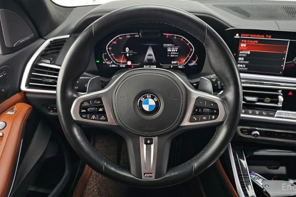 2022 BMW X7 с пробегом 35 515 км