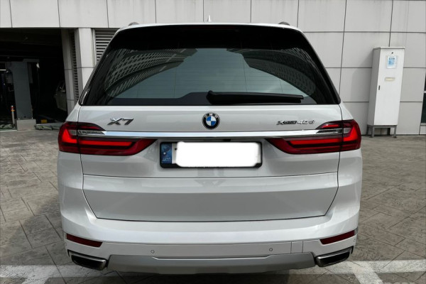 2022 BMW X7 с пробегом 136 000 км