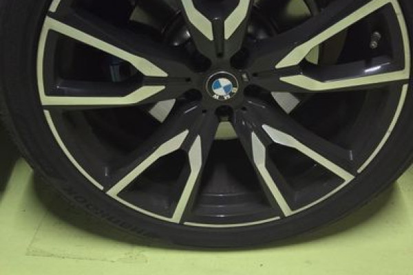 2022 BMW X7 с пробегом 52 240 км