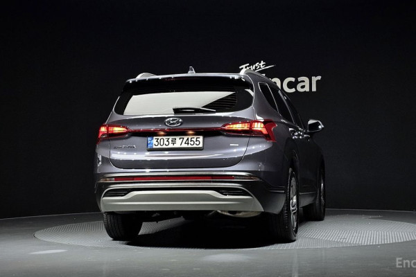 2022 Hyundai Santa Fe с пробегом 48 477 км