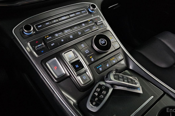 2021 Hyundai Santa Fe с пробегом 42 194 км