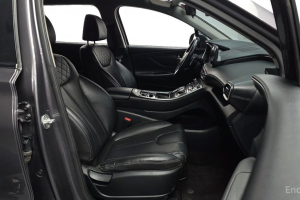 2021 Hyundai Santa Fe с пробегом 49 326 км