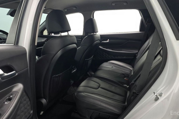 2022 Hyundai Santa Fe с пробегом 53 513 км