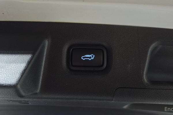 2022 Hyundai Santa Fe с пробегом 51 717 км