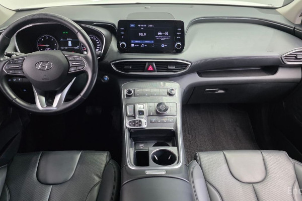 2021 Hyundai Santa Fe с пробегом 43 455 км