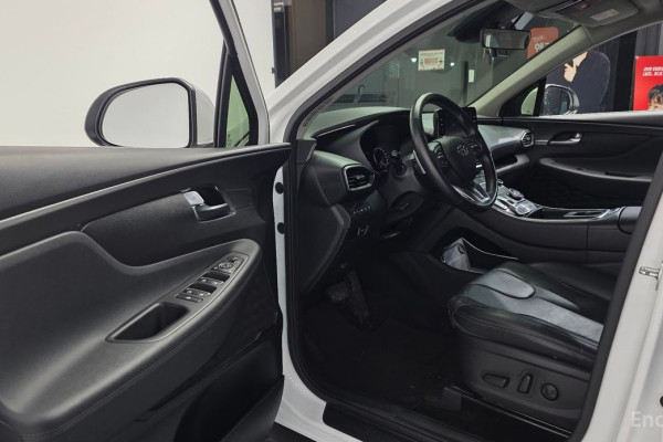 2021 Hyundai Santa Fe с пробегом 43 455 км