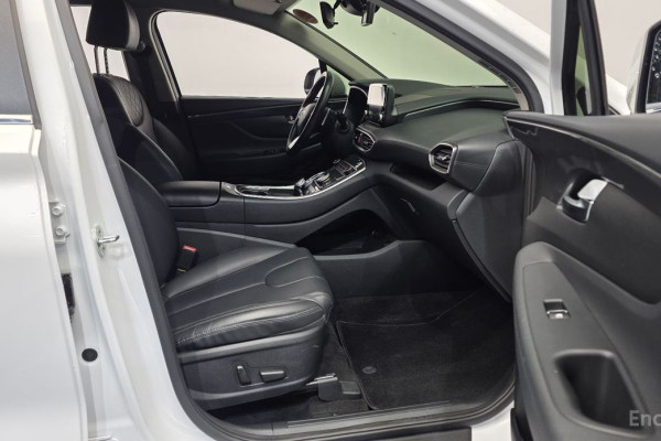 2021 Hyundai Santa Fe с пробегом 43 455 км