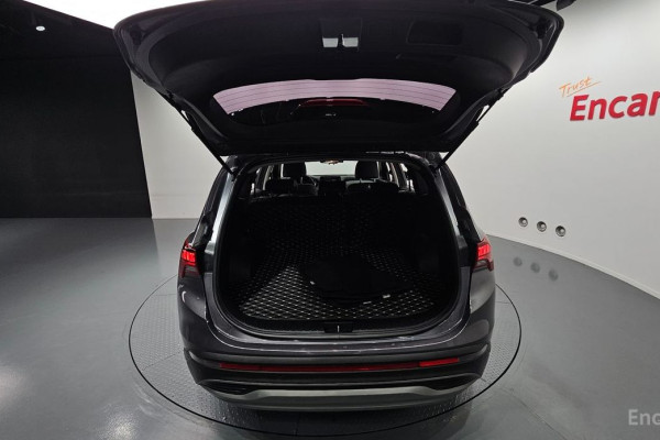 2021 Hyundai Santa Fe с пробегом 56 904 км