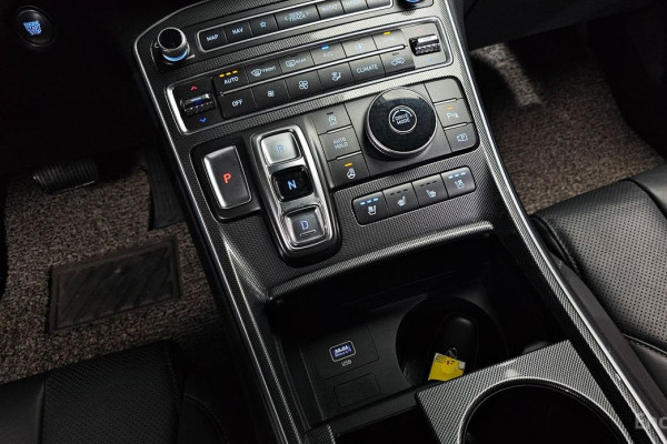 2021 Hyundai Santa Fe с пробегом 46 402 км