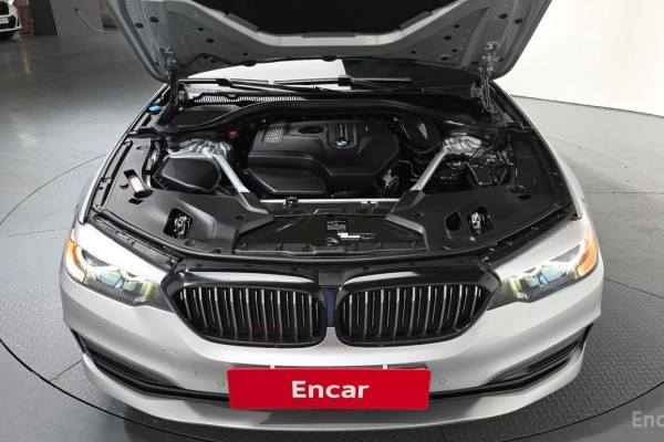 2019 BMW 5 серии с пробегом 62 735 км