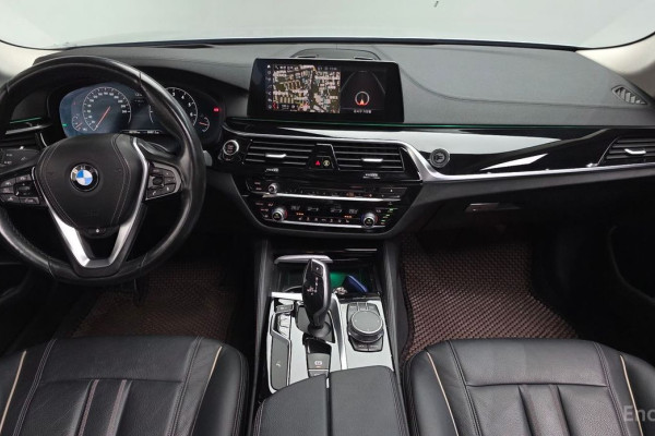 2019 BMW 5 серии с пробегом 62 735 км