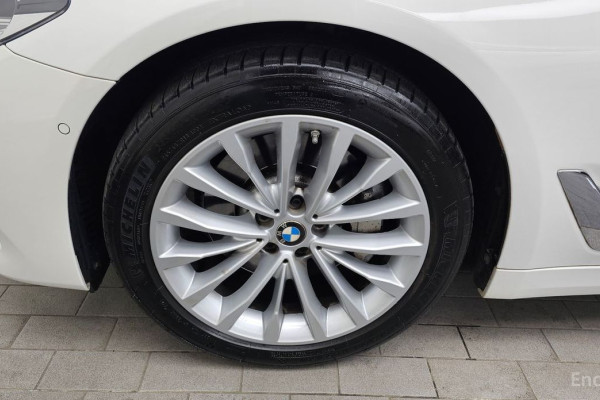 2020 BMW 5 серии с пробегом 49 834 км