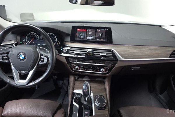 2019 BMW 5 серии с пробегом 73 139 км