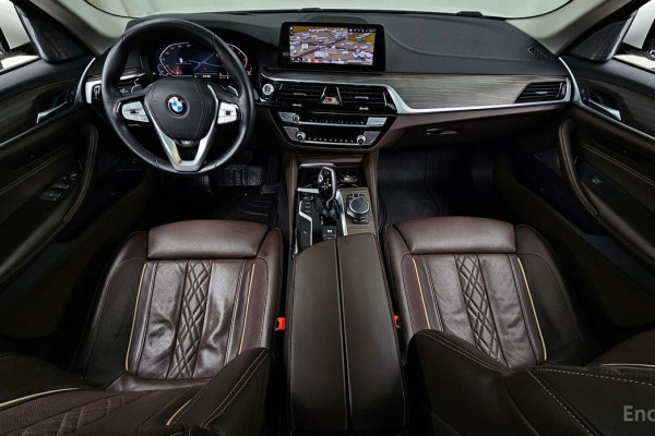 2020 BMW 5 серии с пробегом 49 834 км