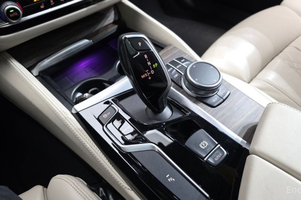 2020 BMW 5 серии с пробегом 65 263 км