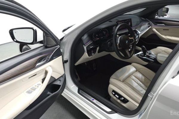 2020 BMW 5 серии с пробегом 65 263 км